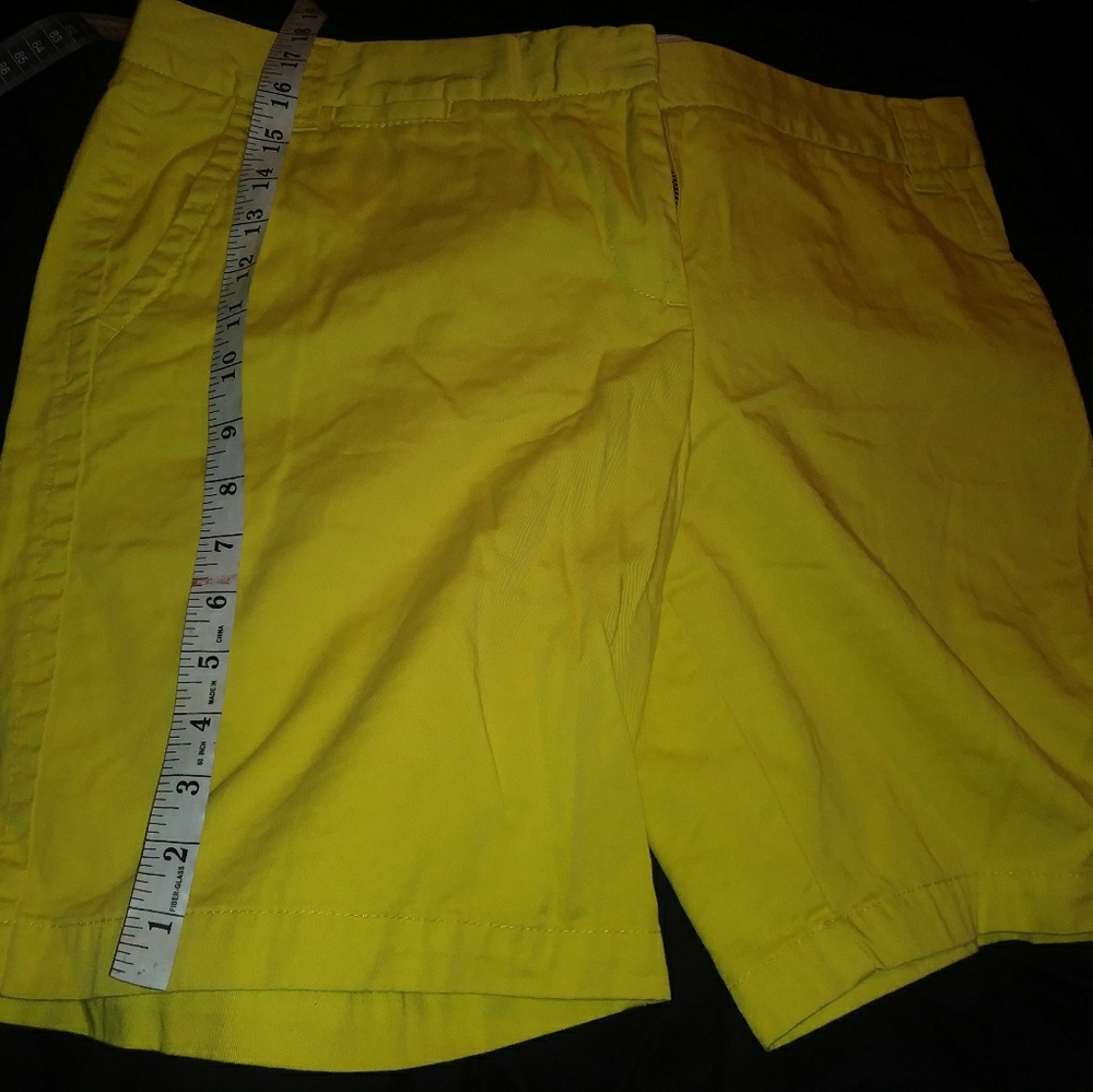 Shorts - Picture 2 of 5